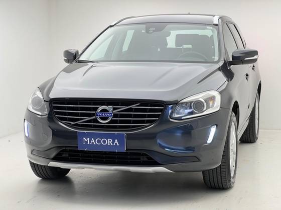 VOLVO XC60 2.0 T5 MOMENTUM GASOLINA 4P AUTOMÁTICO